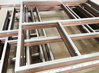 生產(chǎn)車(chē)間